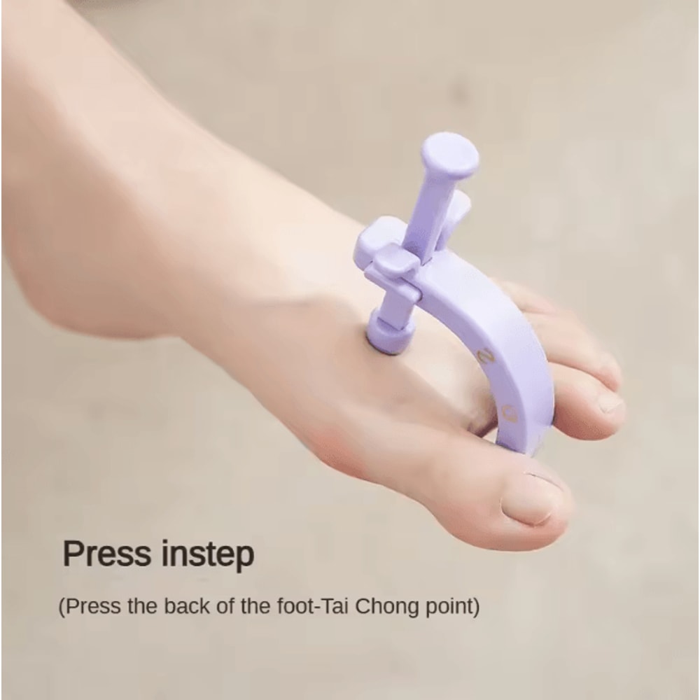 Wearable Acupressure Finger Massager For Headache And Tension Relief 3