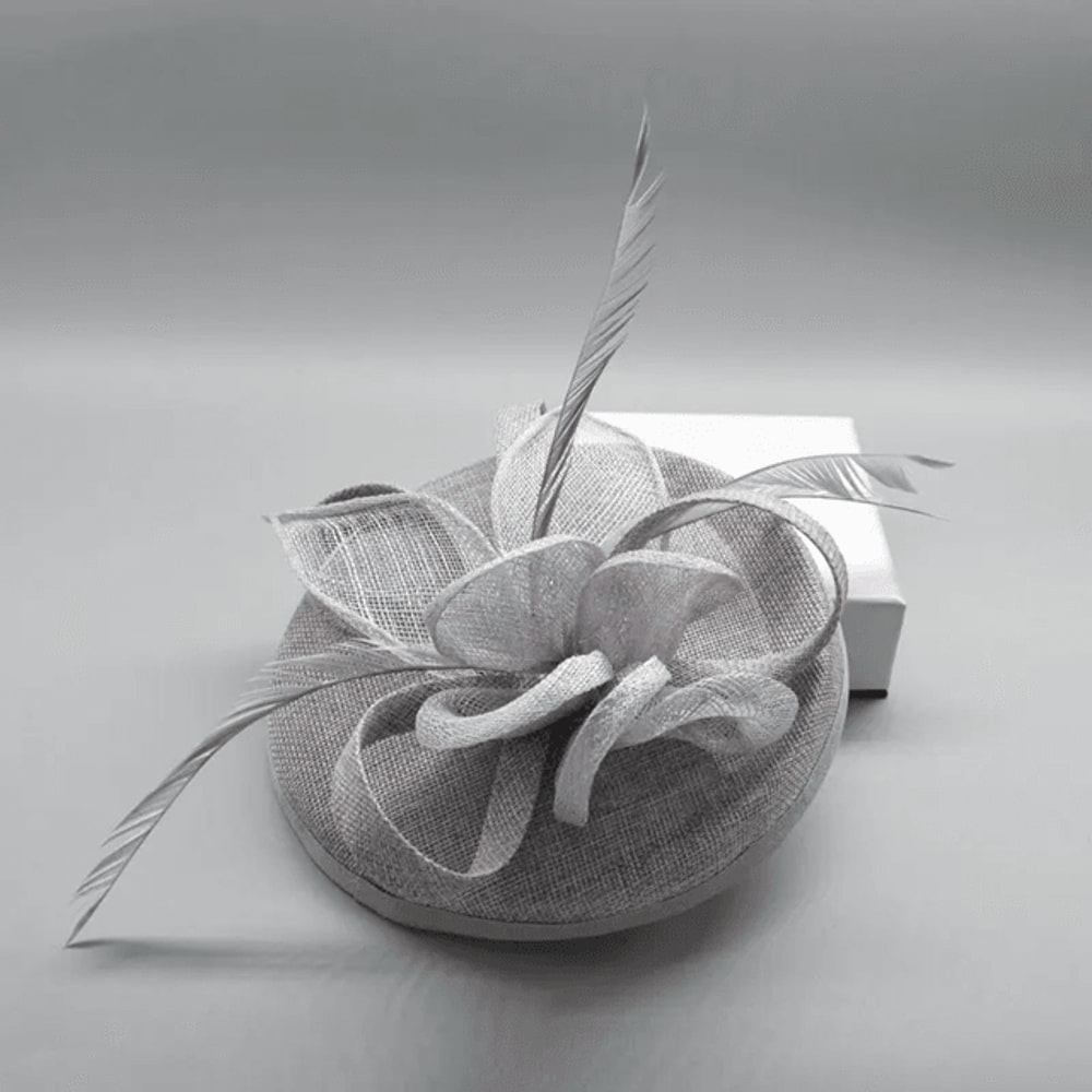 Elegant Feather Fascinator Hat For Women Wedding And Cocktail Party Headpiece 4