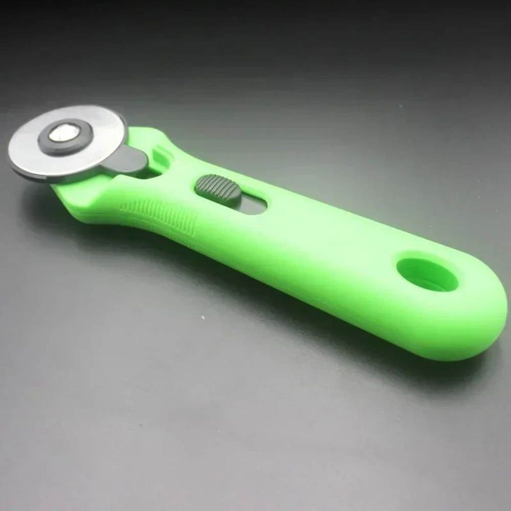 45mm Rotary Fabric Cutter Precision Quilting And Leather Cutting Tool 7