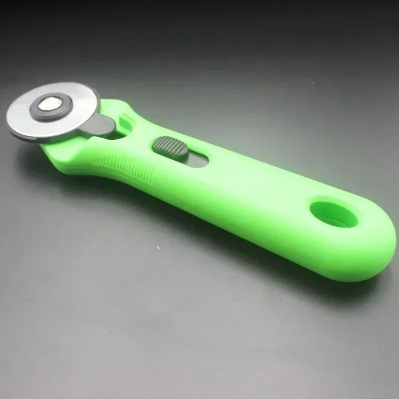 45mm Rotary Fabric Cutter Precision Quilting And Leather Cutting Tool 3