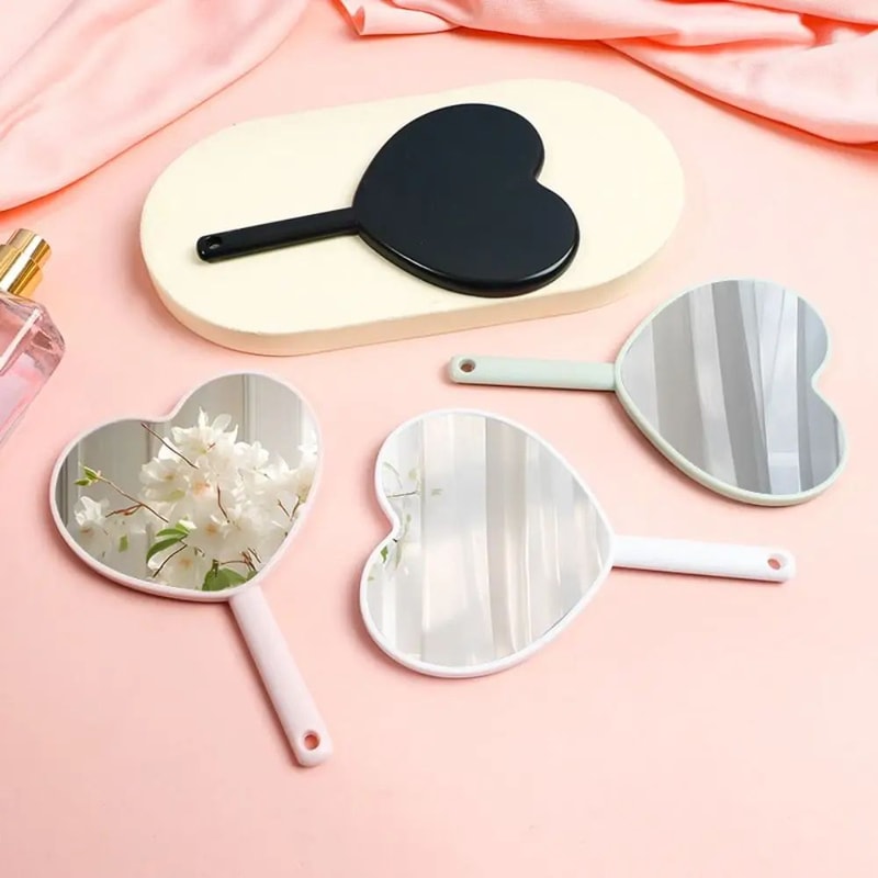 Cute Handheld Makeup Mirror Portable Love Style Pocket Beauty Mirror 3