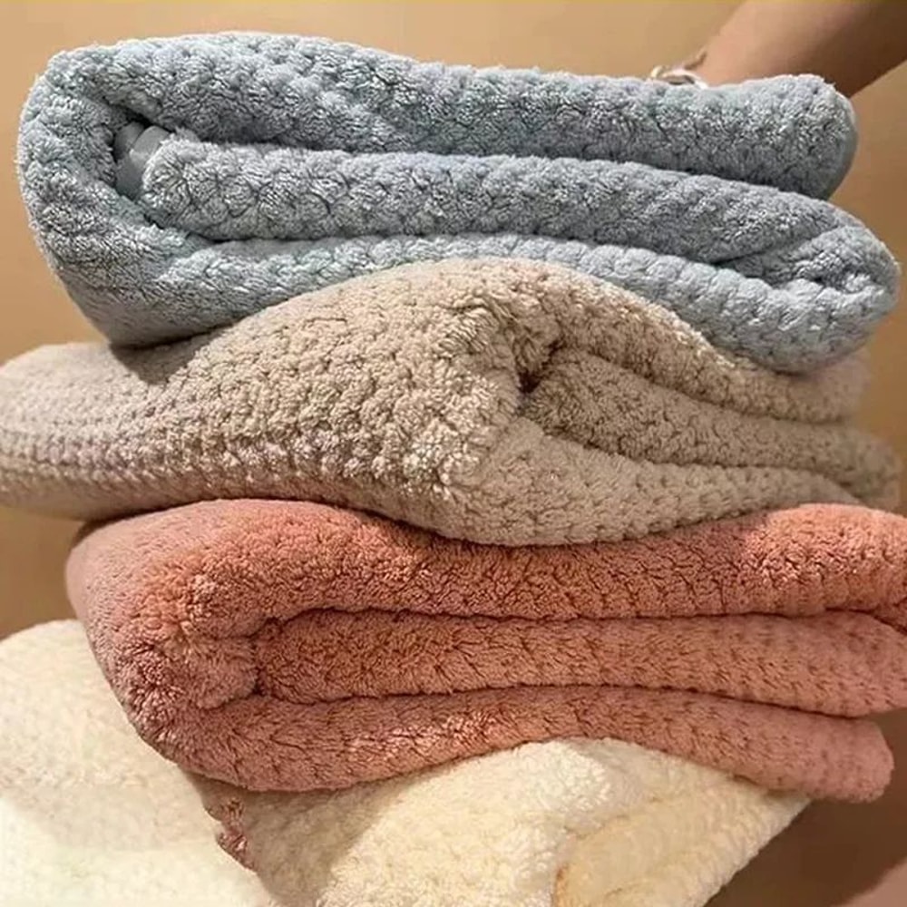 Premium Microfiber Quick Dry Towel Soft Absorbent Pineapple Grid Hand Towel 4