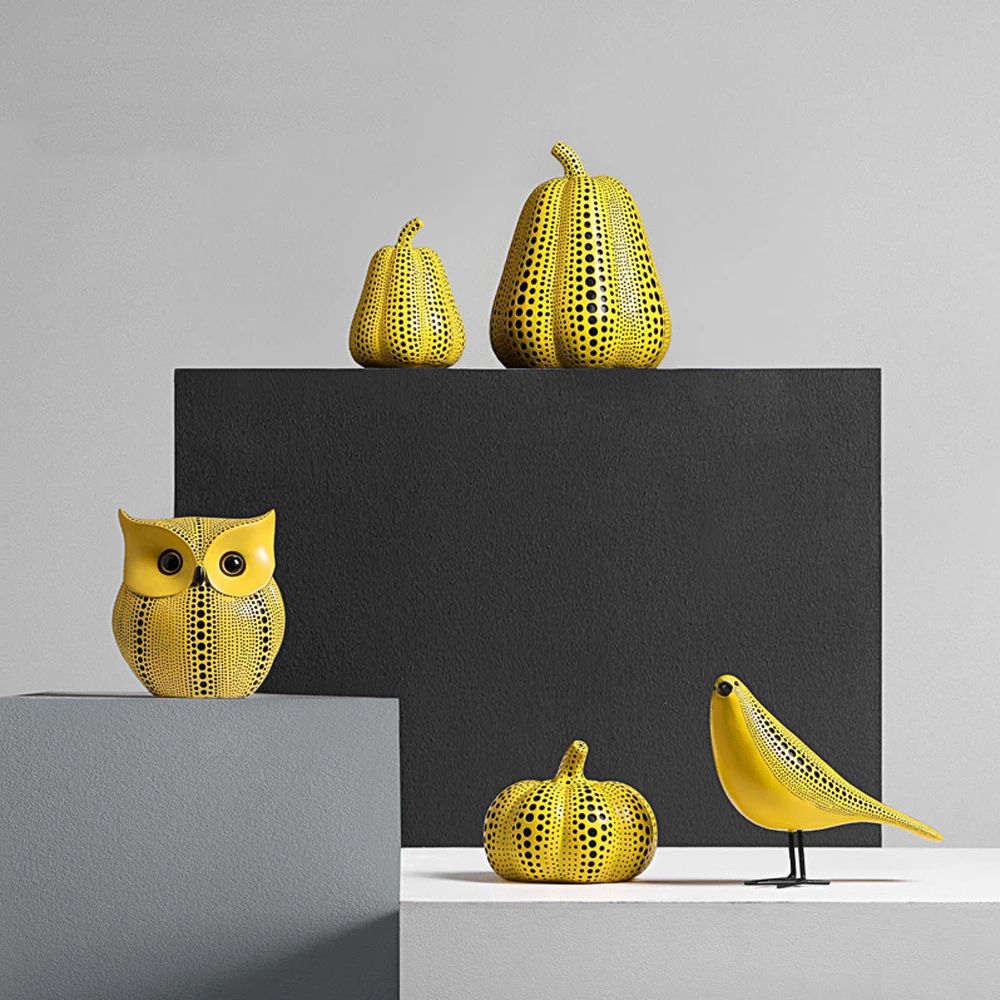 Funny Owl Pumpkin Decor Statue For Autumn Home Decor And Desk Styling 0