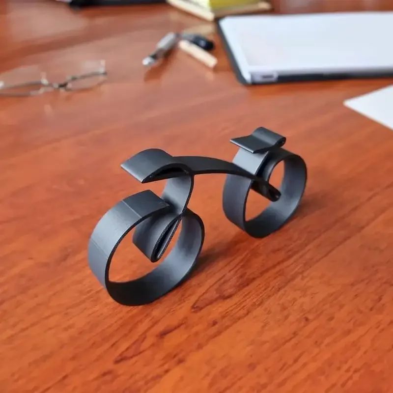 Minimalist Acrylic Bicycle Sculpture Modern Desk Decor Ornament 3