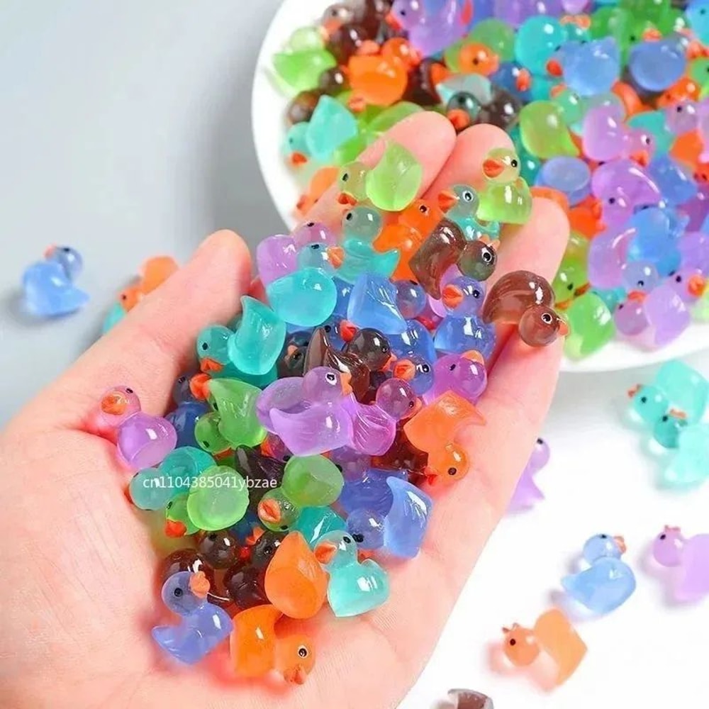 Glow In The Dark Mini Resin Duck Figurines Micro Landscape Decor Set 4