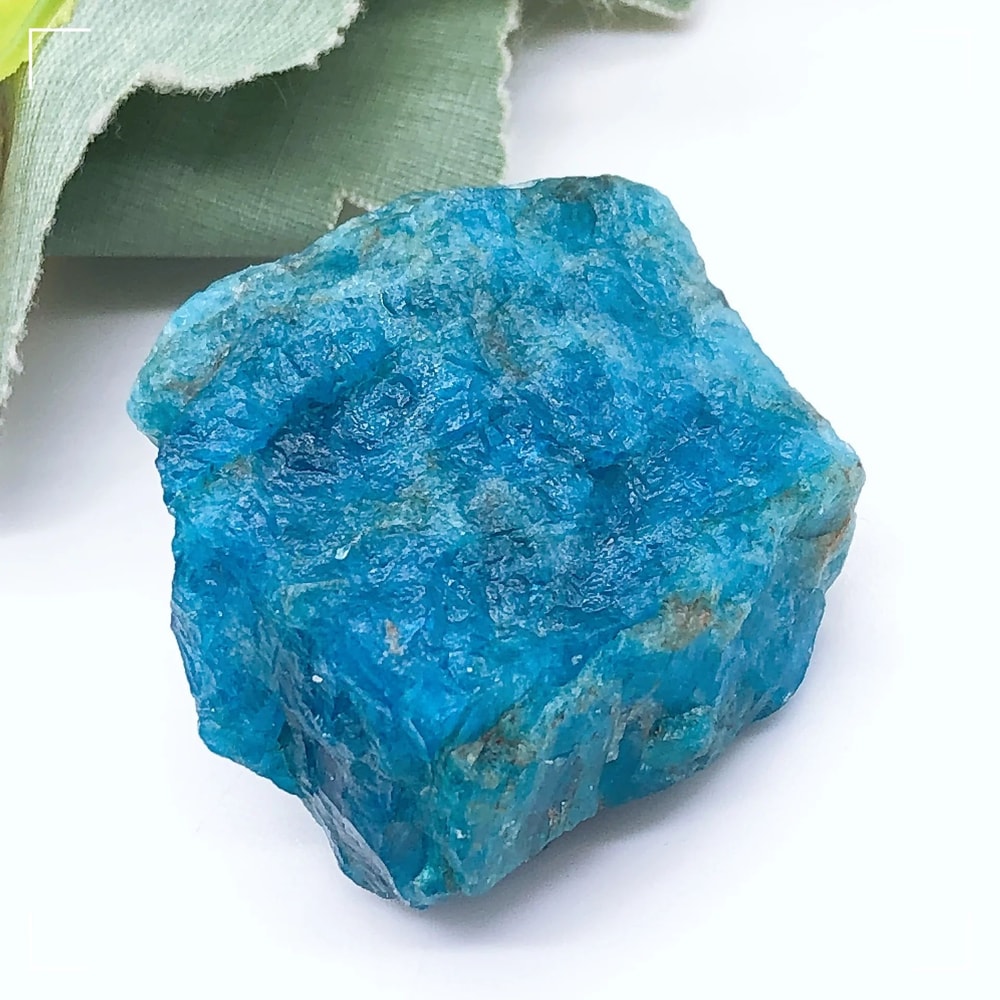 Natural Blue Apatite Raw Crystal Stone Healing Decor Mineral Display 0
