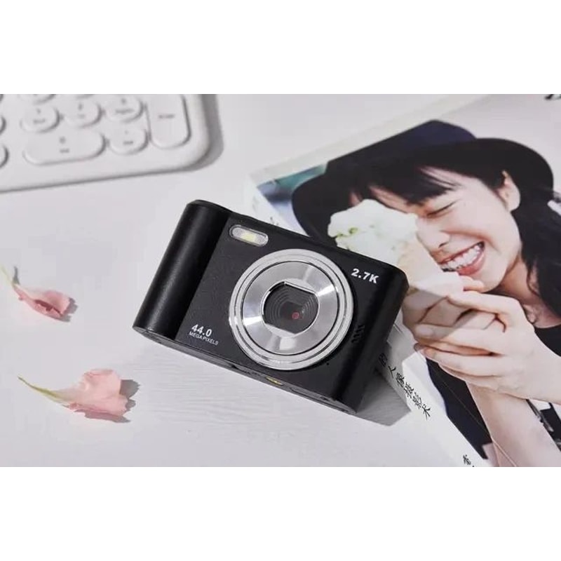 Kids Digital Camera With Autofocus 1080P Video And 8x Zoom For Beginners 7