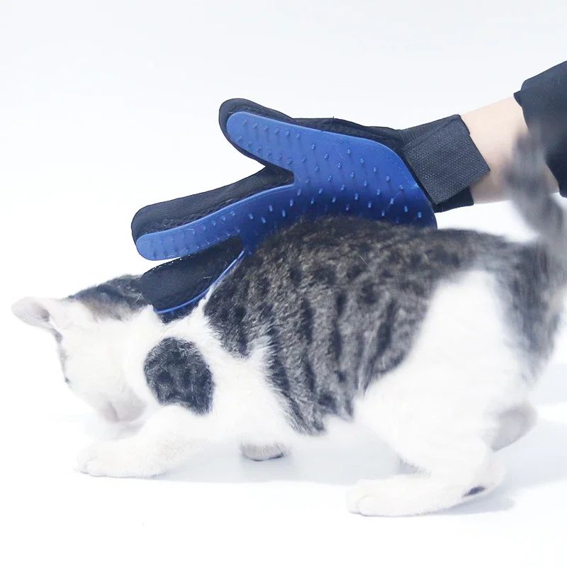 FurEase Pet Grooming Hair Removal Gloves 5