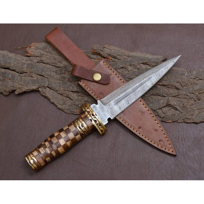 Damascus Steel Dagger Knife With Colored Rosewood 2