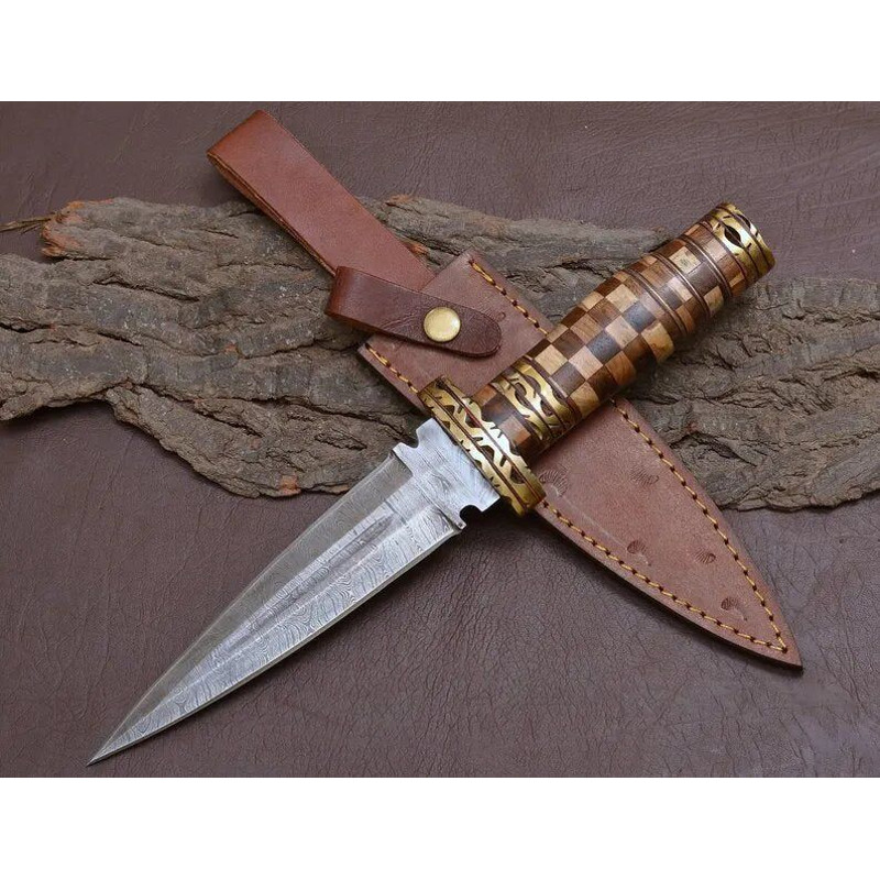 Damascus Steel Dagger Knife With Colored Rosewood 3