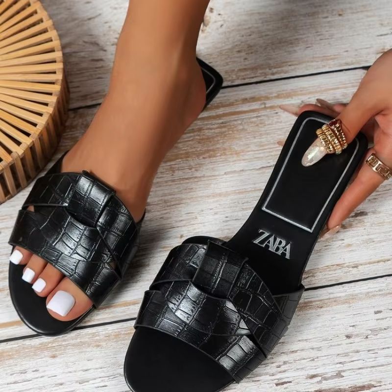 2024 New Fashion Slippers  Womens Sexy Flat Sandals With Elegant Fish Mouth Design 0
