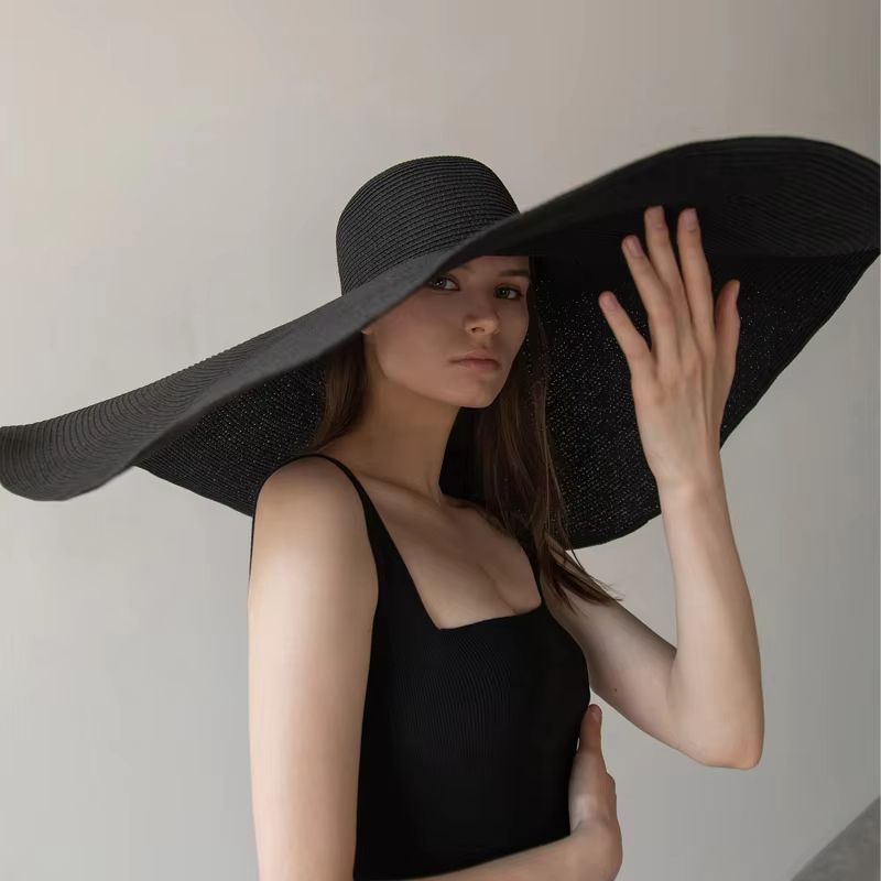 Oversized 70cm Wide Brim Sun Hat  Foldable UV Protection Beach Hat For Women 0
