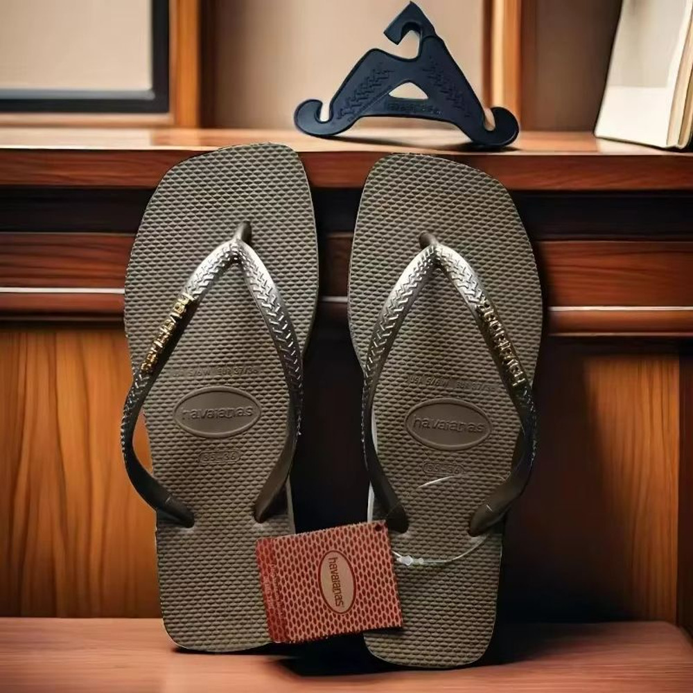 BreezeStep Womens Summer Flip Flops Lightweight Fashionable Beach Travel Sandals 5