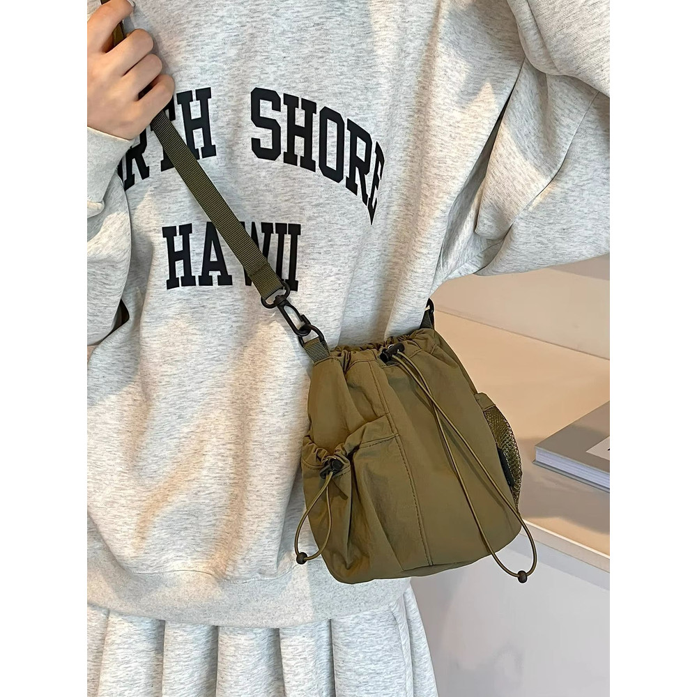 KStyle Niche Lightweight Nylon Drawstring Crossbody Bag 3