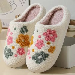 winter indoor slippers – cute flower slides for women, men & couples with soft flat sole