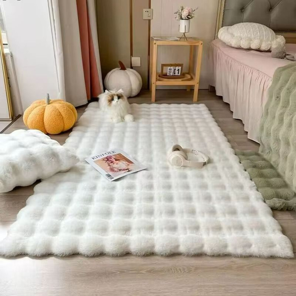 CloudBubbles Plush Faux Rabbit Fur Rug Soft Bubble Carpet For Cozy Spaces 7