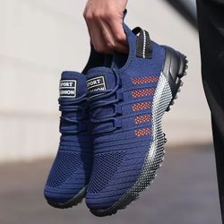 men's lightweight mesh sneakers – breathable slip-on casual running shoes with soft sole