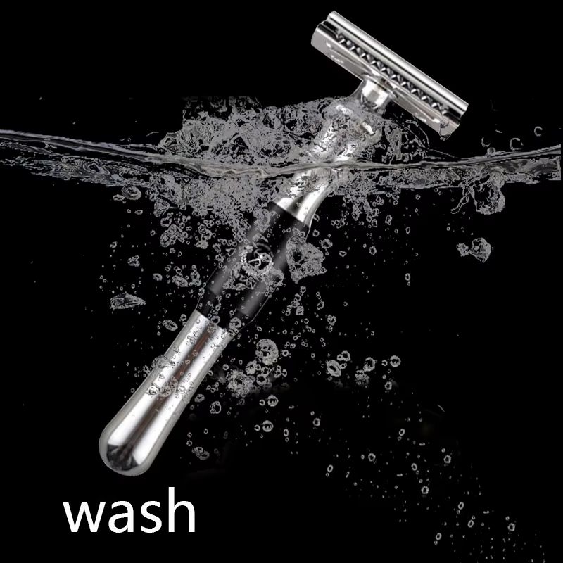 Titan HighQuality Safety Razor For Men  Metal Handle Shaving Razor With Replaceable Blades 1
