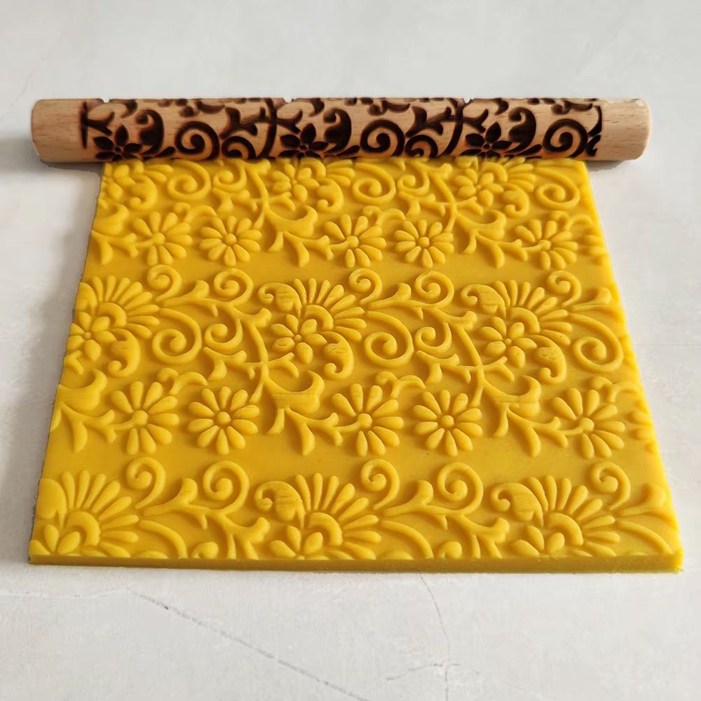 Flower Design Wooden Embossed Rolling Pin Natural 3D Baking Tool For Cookies Fondant Pastry 1