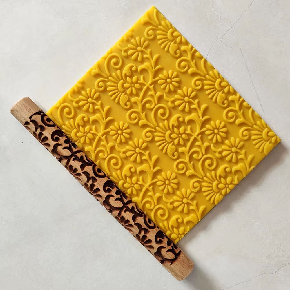 Flower Design Wooden Embossed Rolling Pin Natural 3D Baking Tool For Cookies Fondant Pastry 2