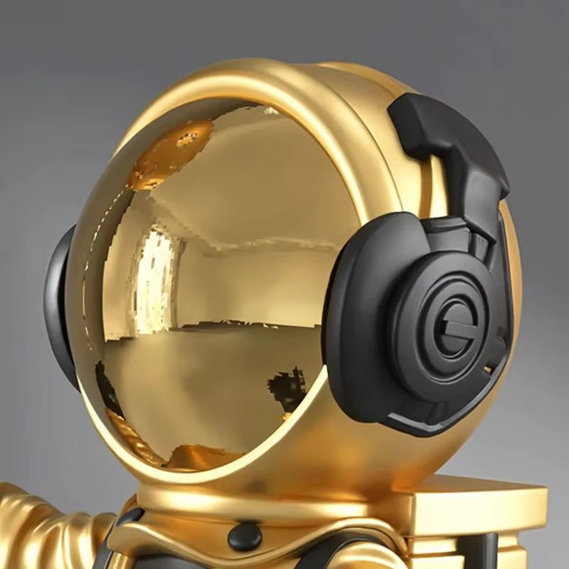 Balloon Astronaut Resin Ornament  Unique Home Decor Craft For Desk Bookcase Or Office Decoration 4