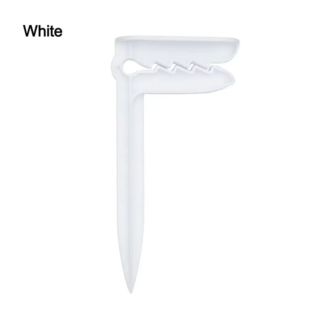 4Piece Beach Towel Camping Mat Clip Set 8