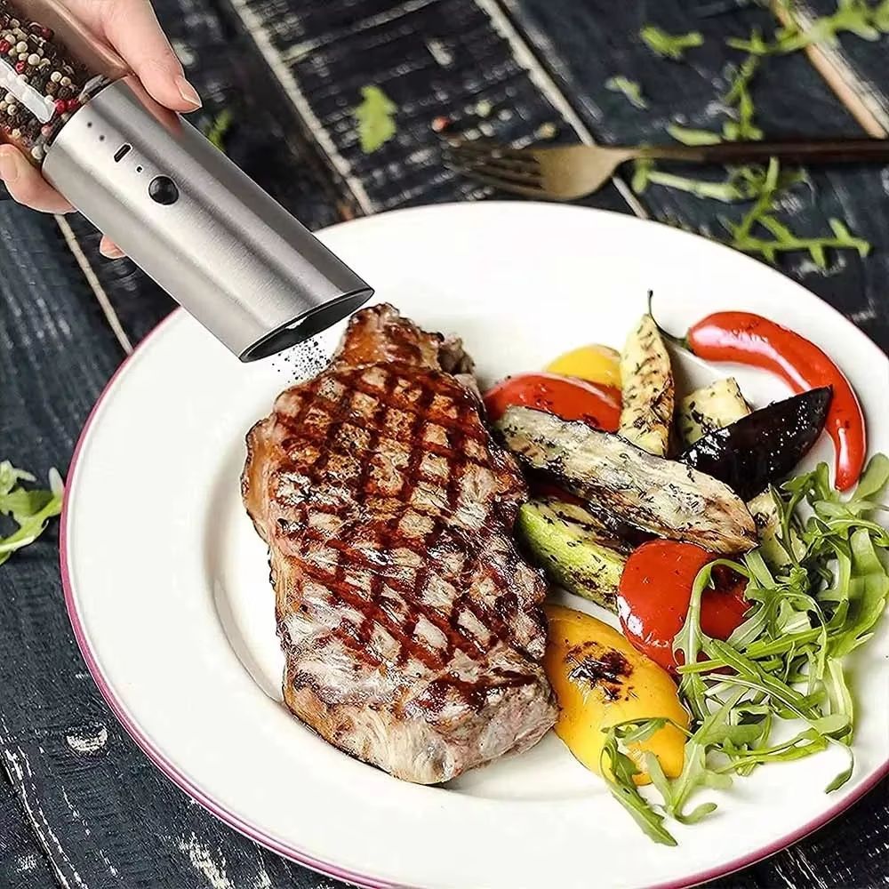 Electric Salt And Pepper Grinder USB Rechargeable Automatic Pepper Mill 4