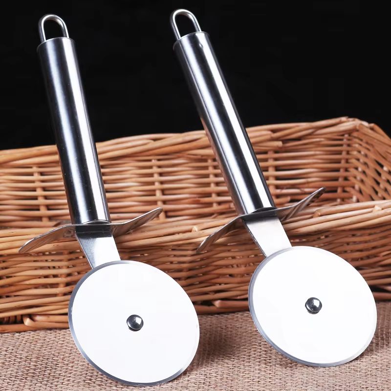 Stainless Steel Single Wheel Pizza Cutter Tool 65 Cm Diameter For Pizza Cake Waffle Cookie Cutting 1