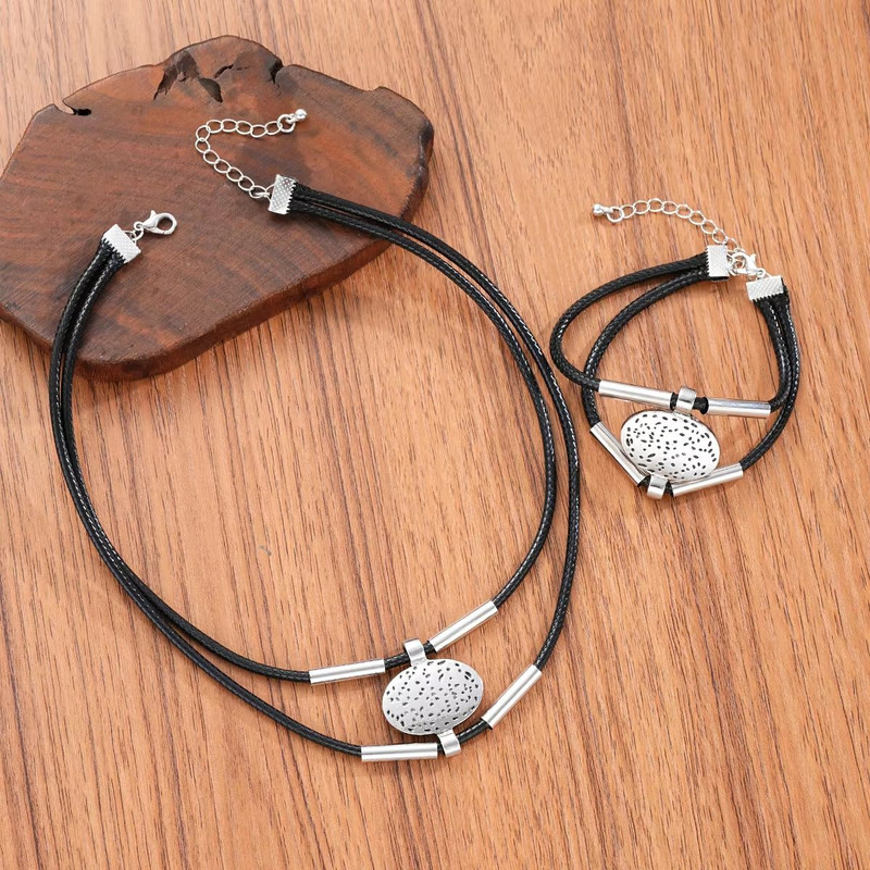 Vintage Oval Metal Faux Leather Necklace Bracelet Set For Women 4