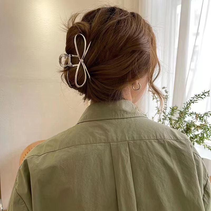 Elegant Bow Metal Hair Claw Clip Gold Silver Geometric Hollow Hairpin For Women 0