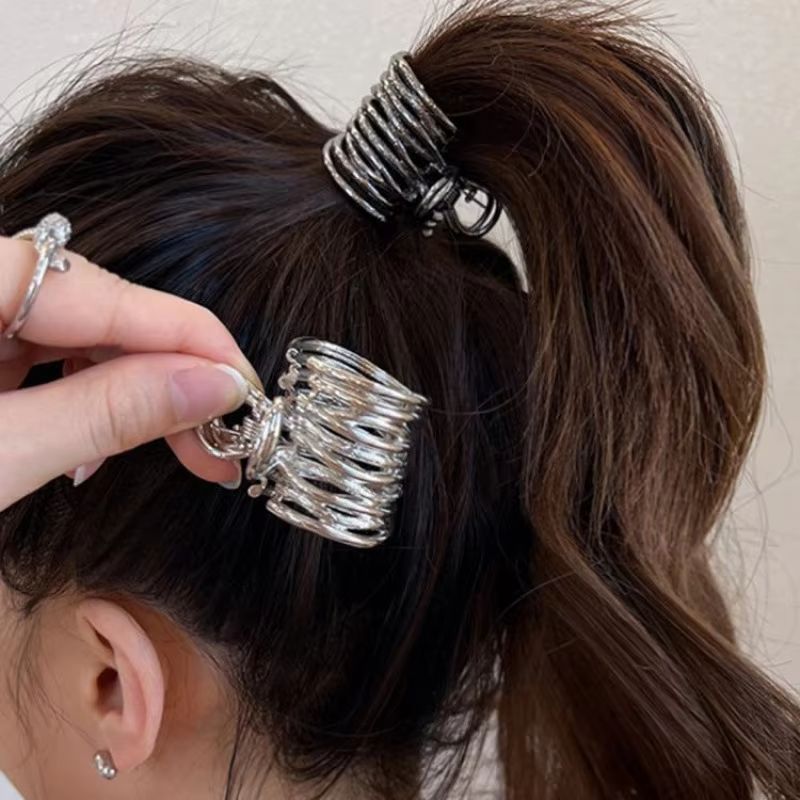 Sculpted Shine Irregular Metal Hair Claw NonSlip High Ponytail Clip For Women Girls 1