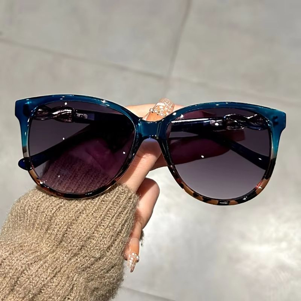 Vintage Wing CatEye Sunglasses Butterfly Frame Outdoor Fashion Shades For Women 9