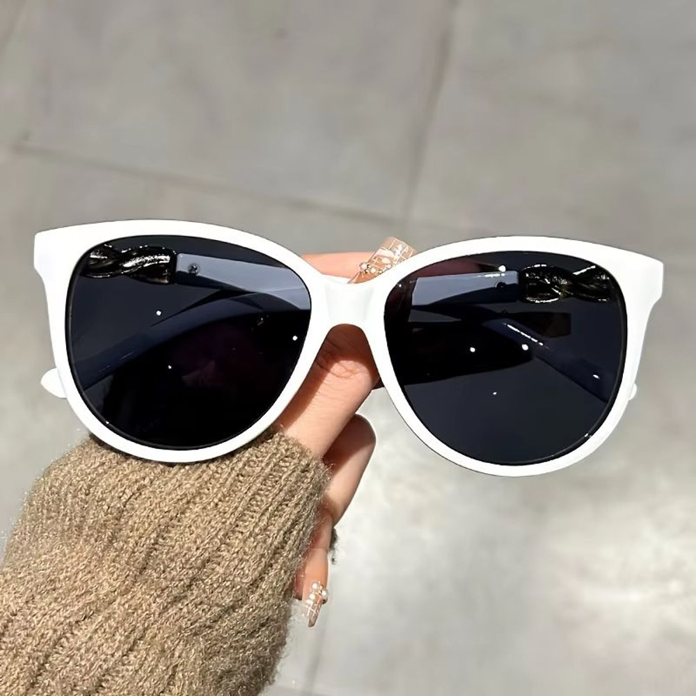 Vintage Wing CatEye Sunglasses Butterfly Frame Outdoor Fashion Shades For Women 12