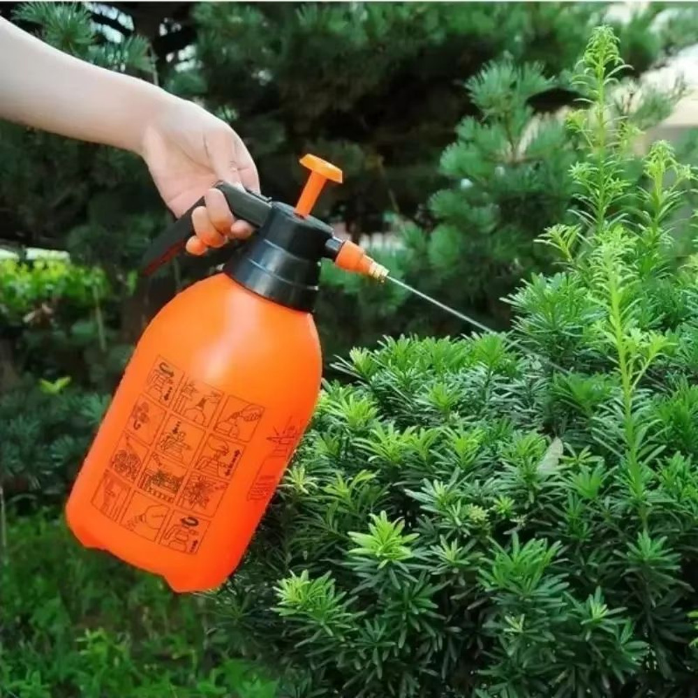 Car Washing Pressure Pump Sprayer Bottle 2L 3L For Auto And Garden 1