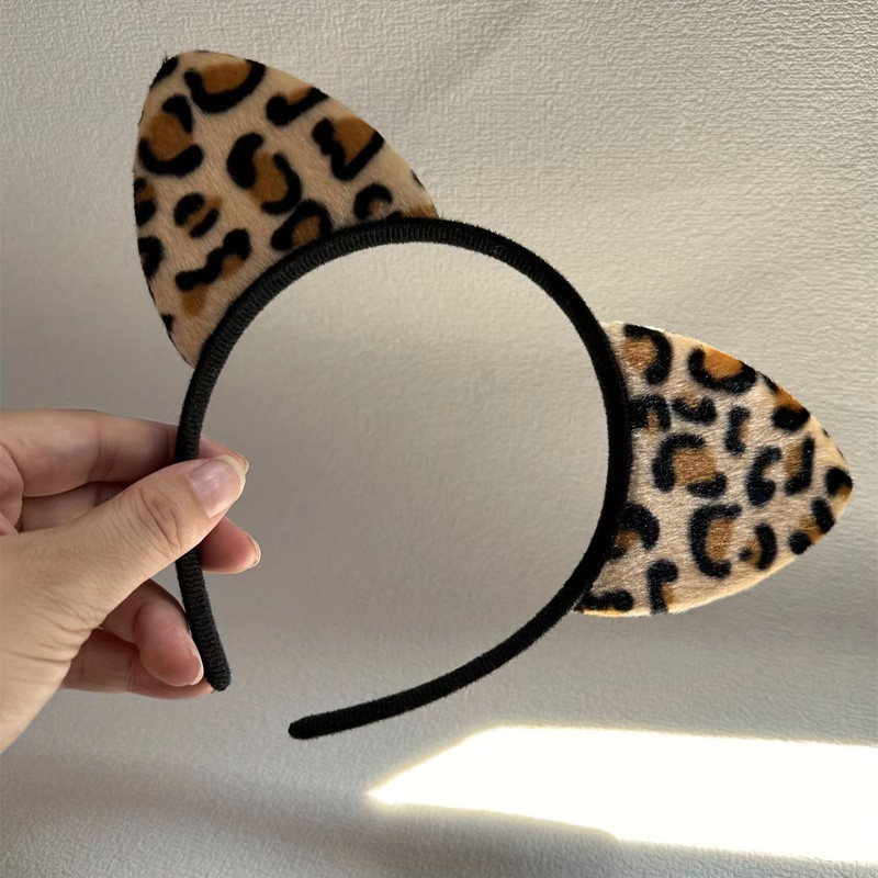 LeopardLuxe Cat Ear Headband Chic Leopard Print Fabric Hair Accessory 5