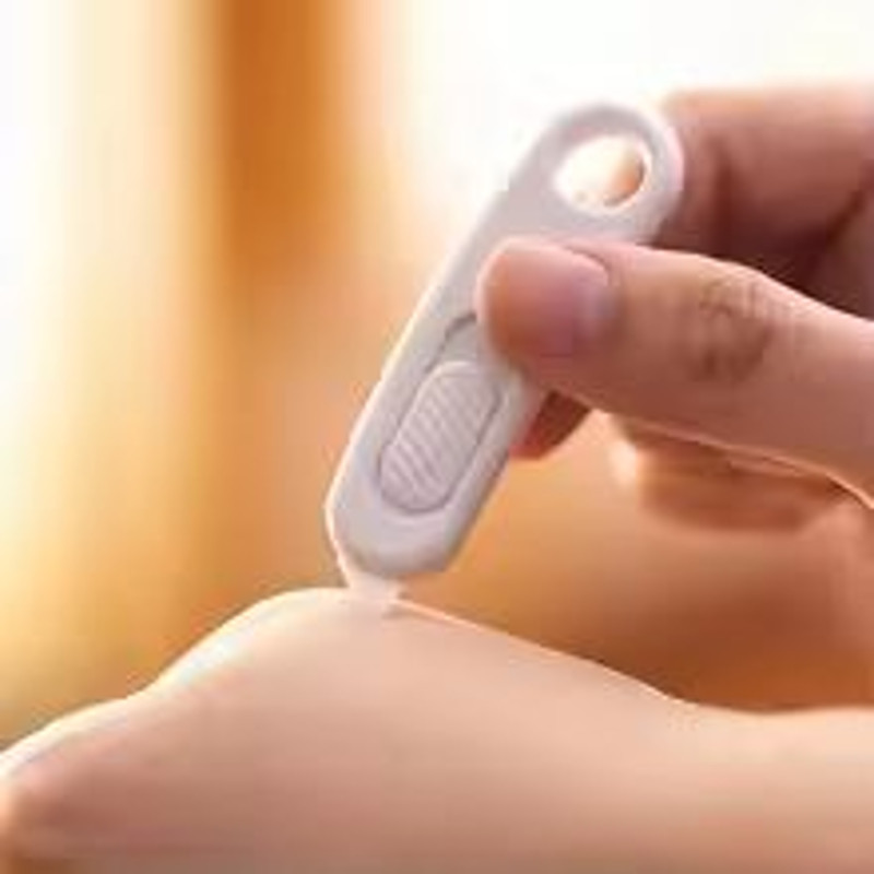 MiniCeram Keychain Utility Knife Compact Ceramic Blade Box Opener With Magnetic Base 0