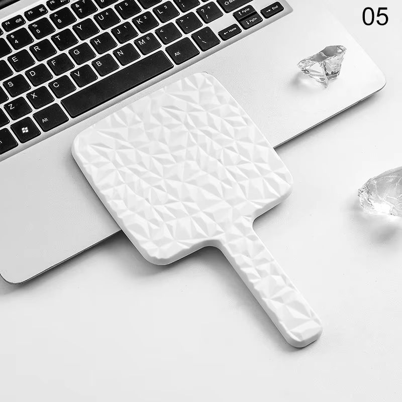 HeartShaped Handheld Eyelash Inspection Mirror Portable Makeup Gadget 11