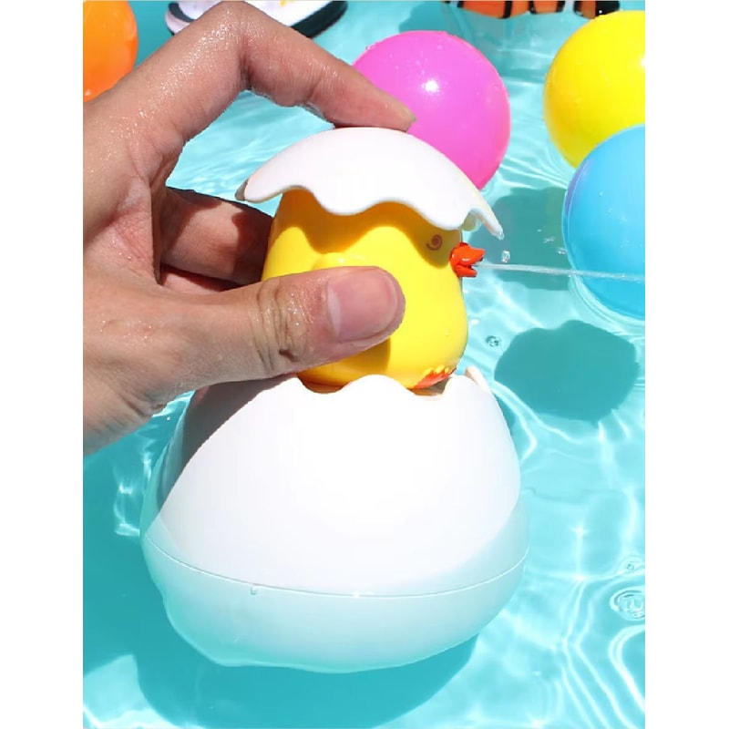SprinklePals Duck And Penguin Egg Water Spray Baby Bath Toy 4