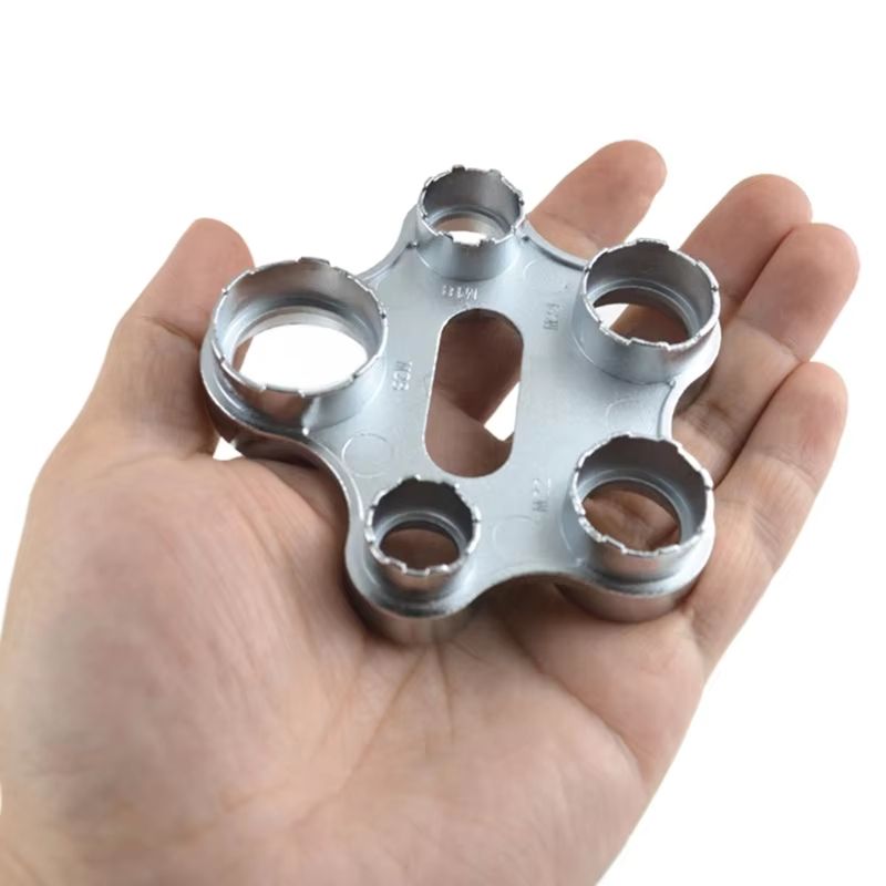 6in1 Faucet Aerator Wrench And Flow Adjuster Tool 2