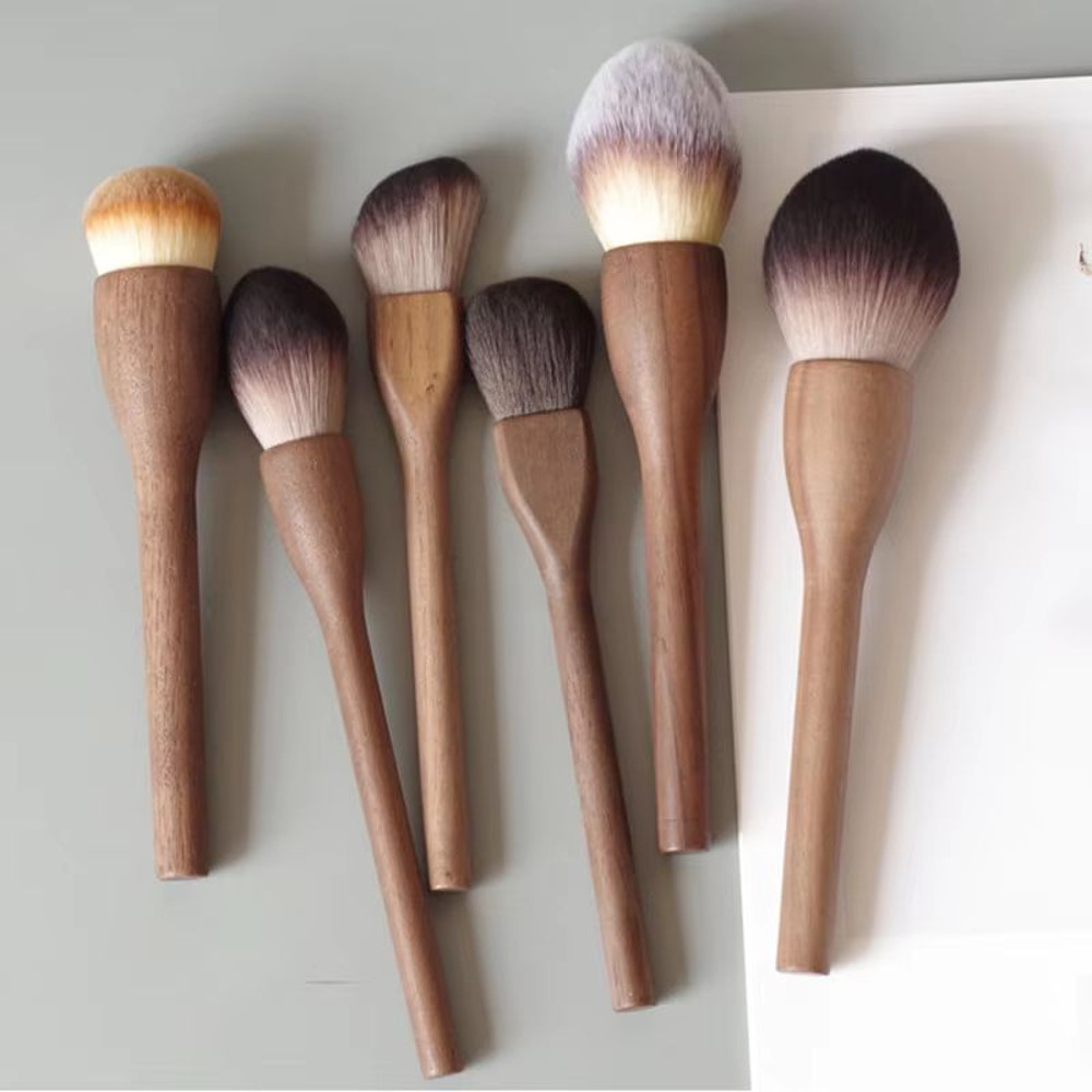 Karsyngirl Makeup Brush Wood Walnut Large Retro Powder Brush 5