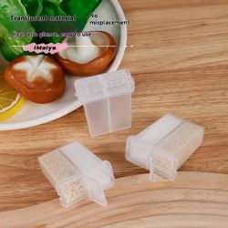 2 in 1 multi purpose camping seasoning shaker with lid – 2 compartment salt pepper spice jar for outdoor bbq and cooking