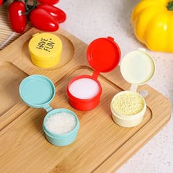 4pcs portable bento sauce containers – cute mini squeeze condiment bottles for salad, ketchup, and more