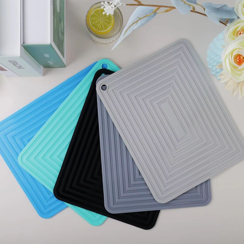 Silicone Square Hot Plate Mat Heat Resistant Non Slip Pot Mat For Kitchen Dining Tables 2