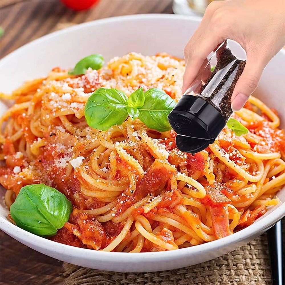 LMETJMA Clear Plastic Spice Jar With Shaker Lid For Kitchen Seasoning Storage 5