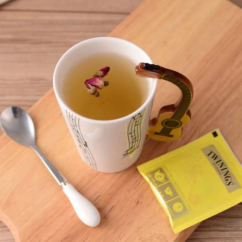 Creative Guitar Shaped Ceramic Mug Porcelain Coffee And Tea Cup Unique Gift Drinkware 4