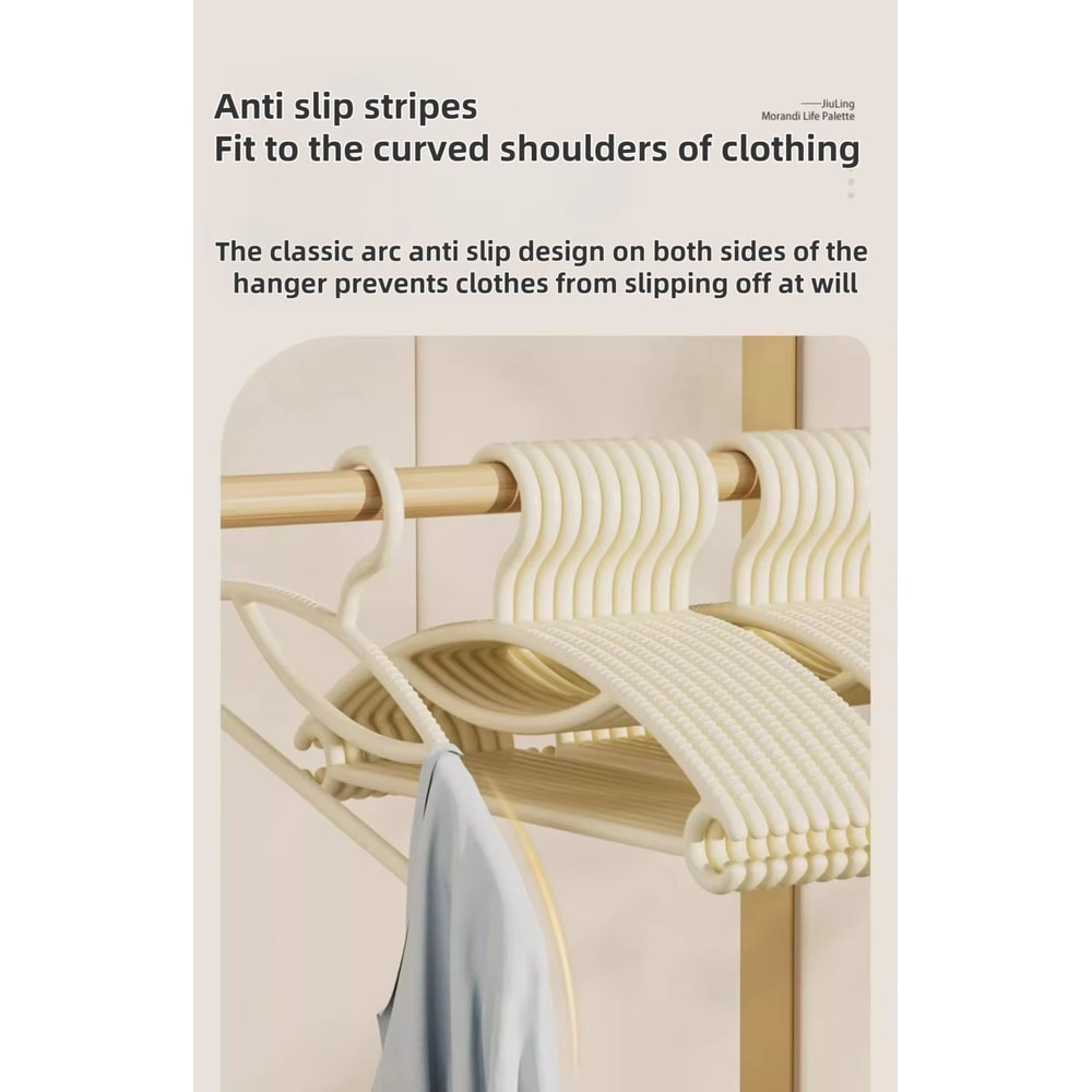 Expanded Wide Shoulder Anti Slip Clothes Hangers Heavy Duty WeatherReady Hangers For Indoor And Out 4