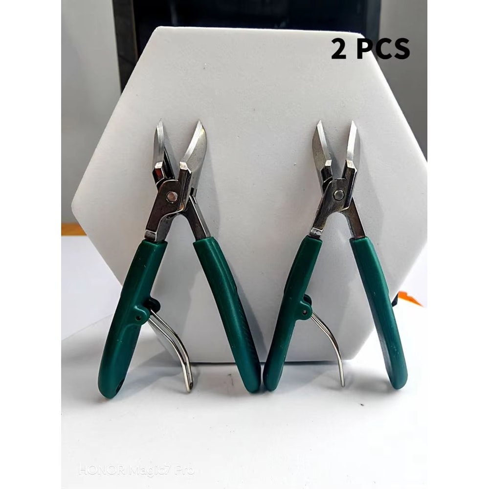 AntiSplash Slanted Nail Clipper Heavy Duty Toenail Clippers For Thick Hard Nails Portable Nail Trim 7