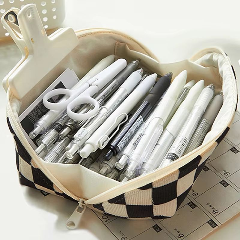 Checkerboard Large Capacity Pencil Case Fashion Student Stationery Bag With Zipper Storage 3