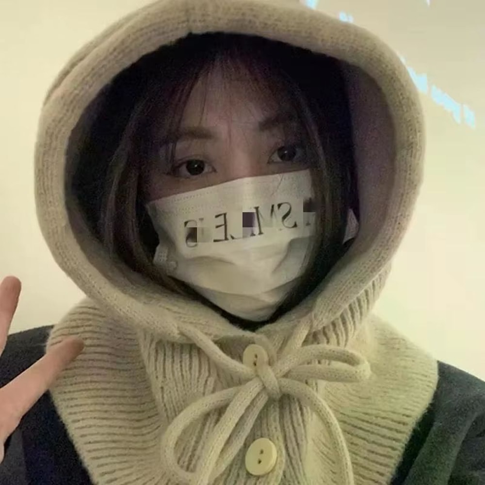 Womens Winter Windproof Balaclava Hat And Button Scarf Set 2