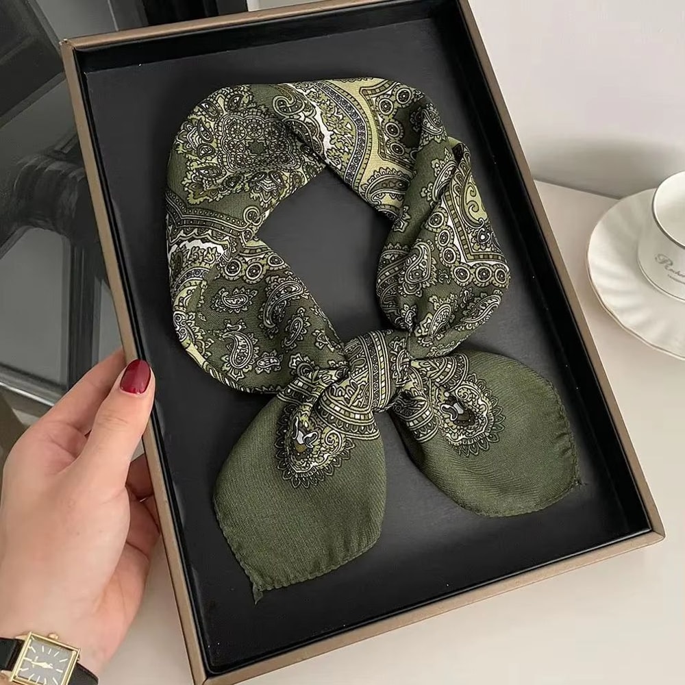 Womens Paisley Print Cotton Texture Square Scarf 2756x2756in Decorative Shawl Headband Luxury Nec 1